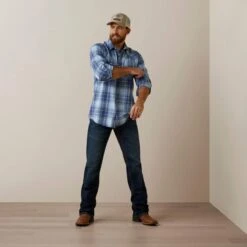 Ariat Men's Halmaty Shirt -Weaver Leather Cowboy Store 10044962 full warm