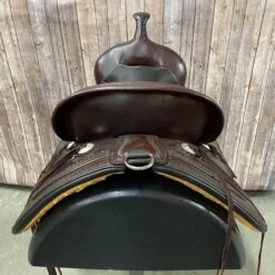 Circle Y Topeka Flex 17-Inch-Wide Trail Saddle 10 Circle Y Topeka Flex 17-Inch-Wide Trail Saddle -Weaver Leather Cowboy Store 1651 1701 05 2