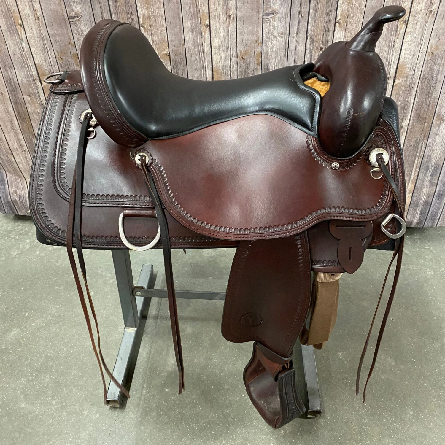 Circle Y Topeka Flex 17-Inch-Wide Trail Saddle 4 Circle Y Topeka Flex 17-Inch-Wide Trail Saddle - Image 2