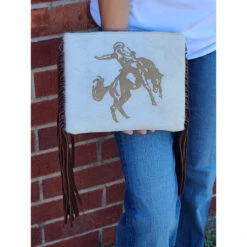 American Darling Bronc Crossbody -Weaver Leather Cowboy Store 20210823 125957 1024x1024 fbc02a98 e2c1 4145 a94b e961b0a647aa