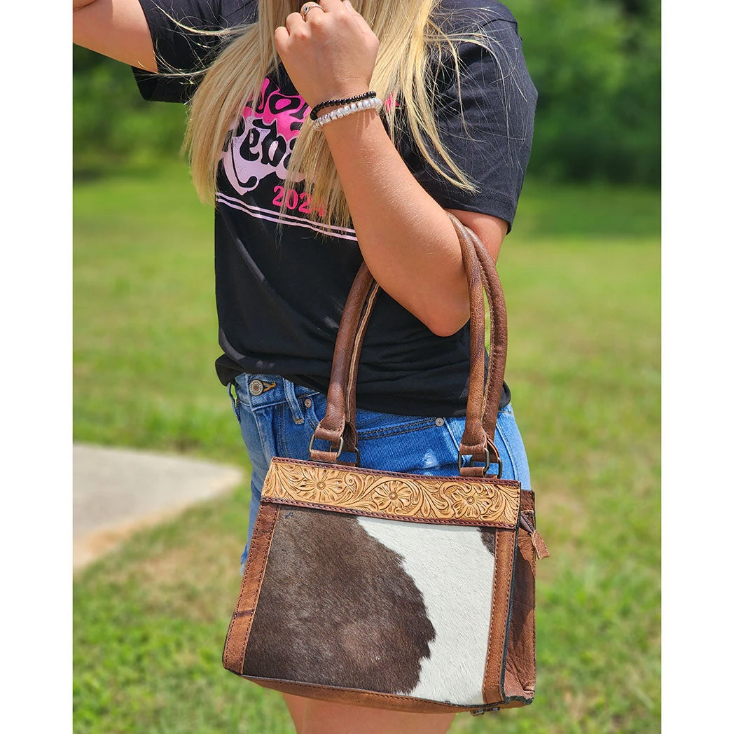 American Darling Cowhide Tooled Leather Handbag 3 American Darling Cowhide Tooled Leather Handbag