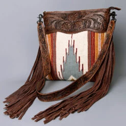 American Darling Large Fire Blanket Fringe Purse 10 American Darling Large Fire Blanket Fringe Purse -Weaver Leather Cowboy Store ADBGZ365