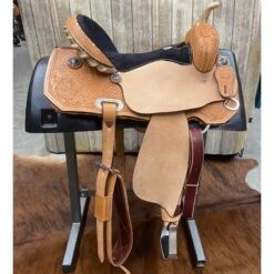 HR Saddlery 15.5 Inch Barrel Saddle 8 HR Saddlery 15.5 Inch Barrel Saddle -Weaver Leather Cowboy Store IMG 7101
