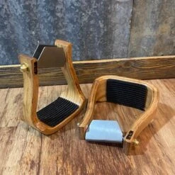 Nettles 3" Varnished Barrel Stirrup With Leveler