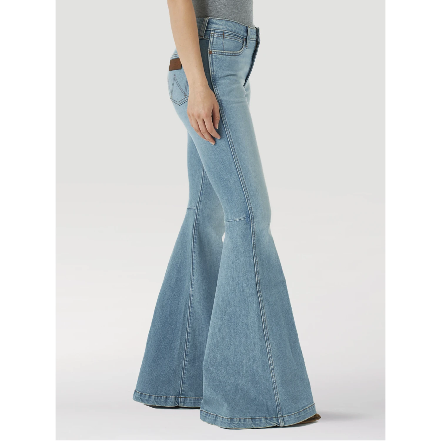 Wrangler "ISABELA" Trumpet Flare 3 Wrangler "ISABELA" Trumpet Flare