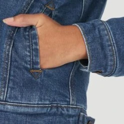 Wrangler Women's Denim Sherpa Jacket -Weaver Leather Cowboy Store Screenshot2023 01 06145410