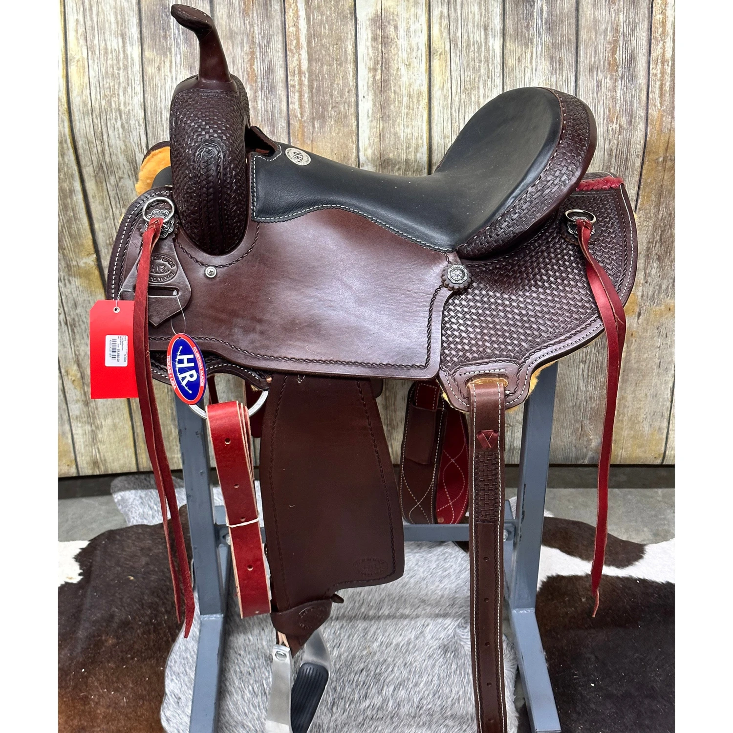 HR Saddlery 16 Inch Chocolate Trail Saddle 3 HR Saddlery 16 Inch Chocolate Trail Saddle