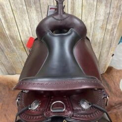 Circle Y Wide 16-Inch-Wide Salt River Flex 2 Trail Saddle -Weaver Leather Cowboy Store backsear
