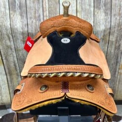 HR Saddlery 15 Inch Barrel Saddle -Weaver Leather Cowboy Store barrelback 85d2ed77 c319 4dba 85db bcae3d3e9b1a