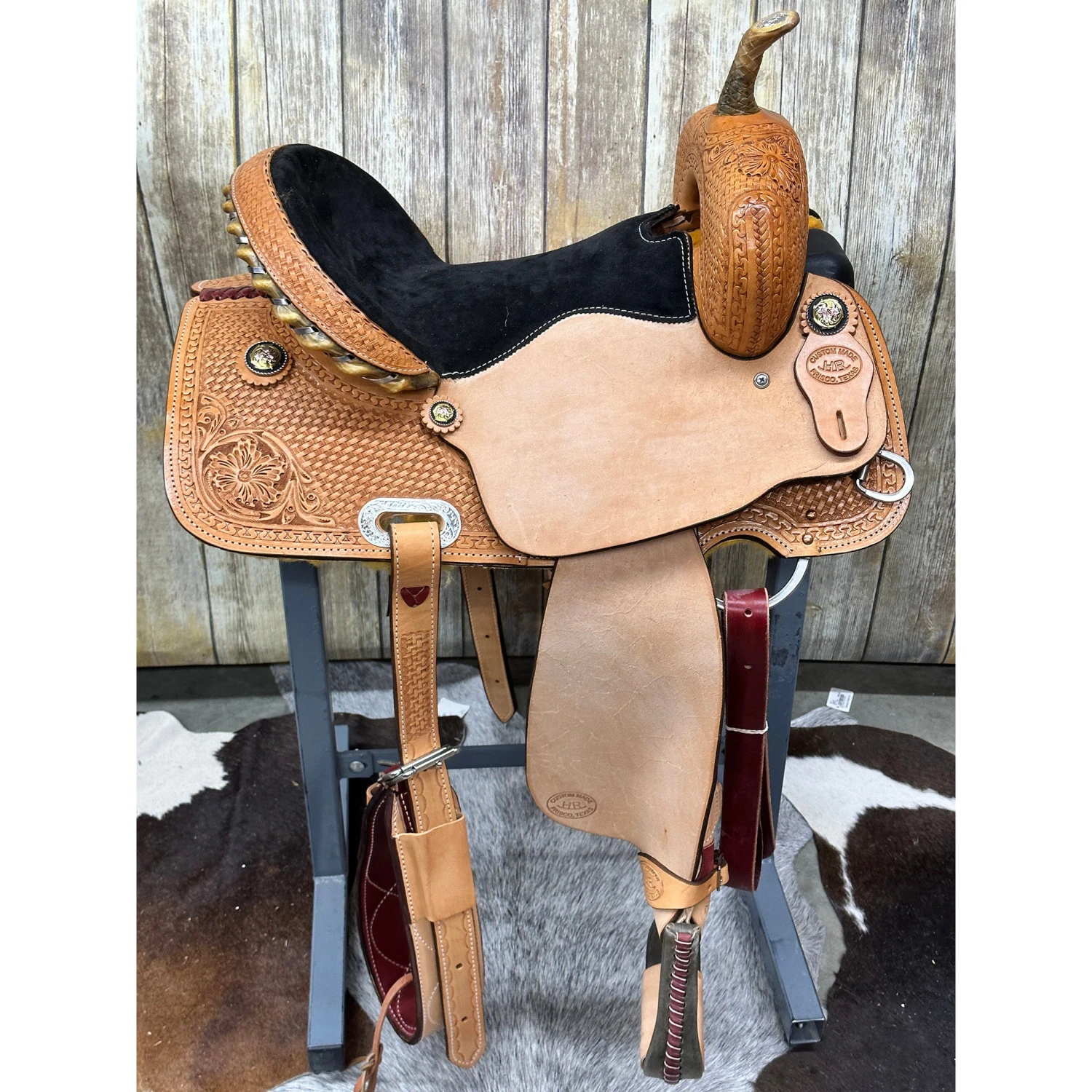 HR Saddlery 14.5 Inch Barrel Saddle 4 HR Saddlery 14.5 Inch Barrel Saddle - Image 2
