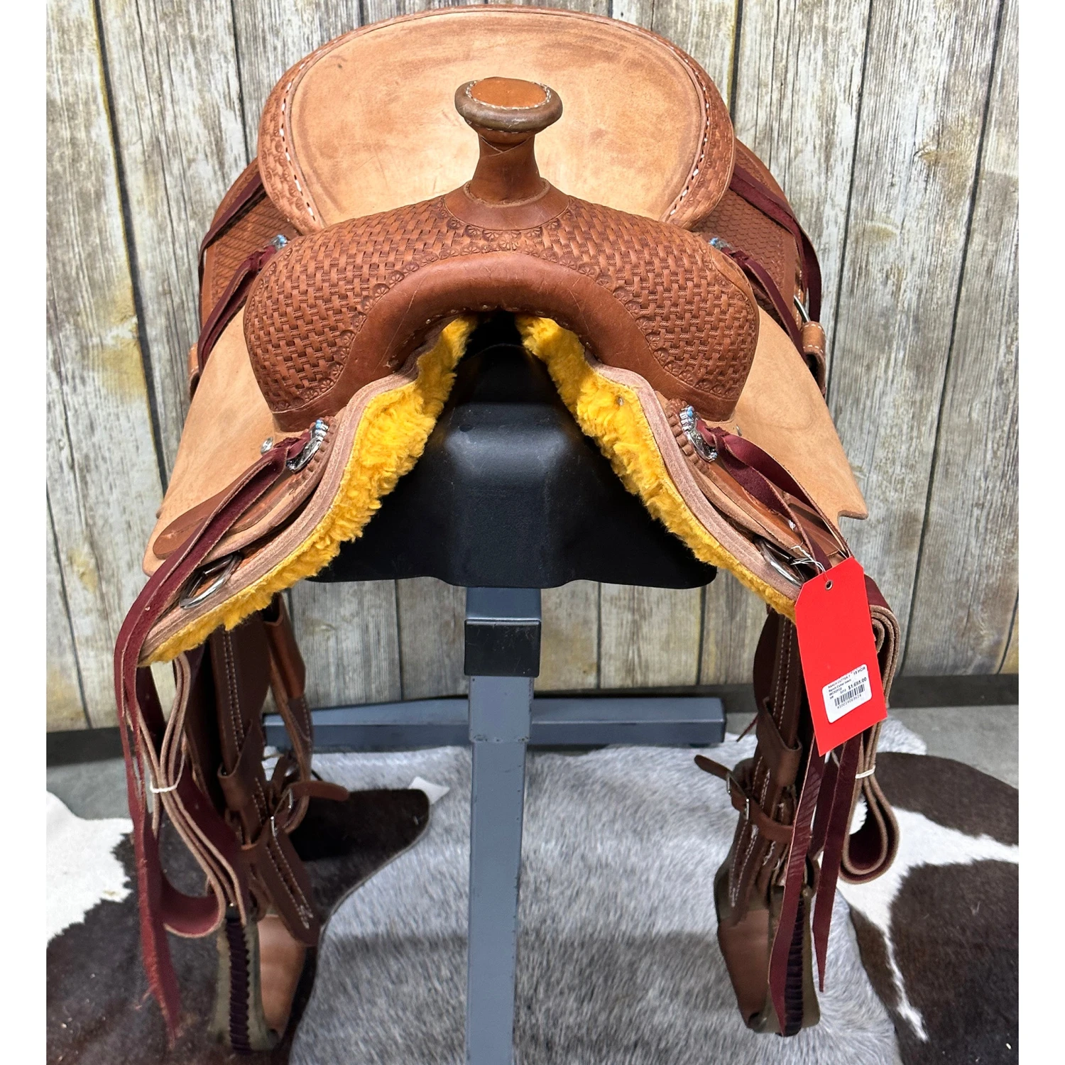 HR Saddlery 15 Inch Basic Ranch Cutting Saddle 5 HR Saddlery 15 Inch Basic Ranch Cutting Saddle - Image 3