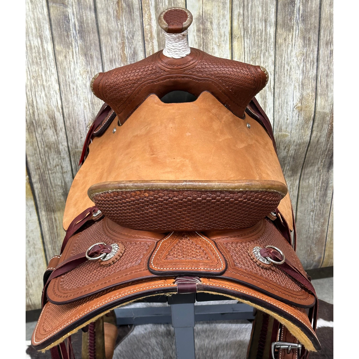 HR Saddlery 15.5 Fits Better Saddle 6 HR Saddlery 15.5 Fits Better Saddle - Image 4