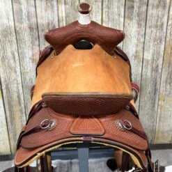 HR Saddlery 17 Inch Fitsbetter Saddle -Weaver Leather Cowboy Store fitsback c8bba4e9 bc8b 4019 b756 826a78a71188